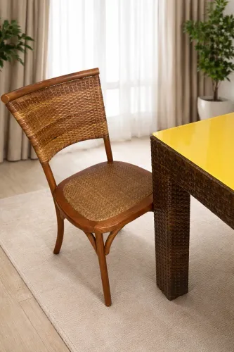 Mesa e 4 cadeiras vime