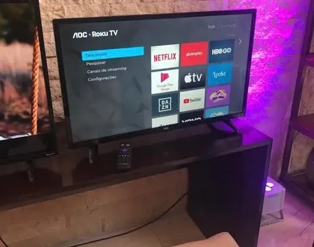 SMARTV AOC ROKU TV