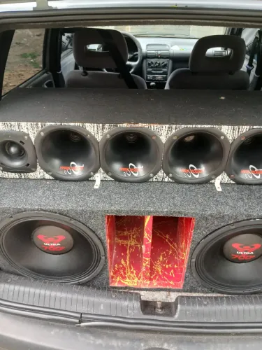 Som automotivo completo