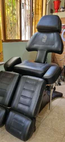 Maca/cadeira para Tatuadores