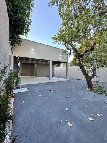 Casa, 3 quartos, 106 m², 3 vagas no bairro Floresta em Goiânia