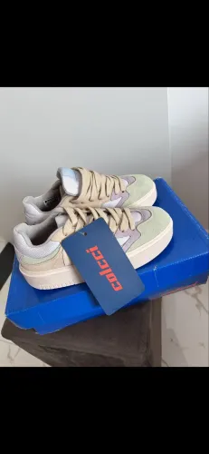 Vendo Tênis Colcci Novo