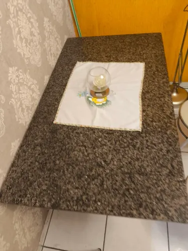 Mesa de mármore 140x80cm