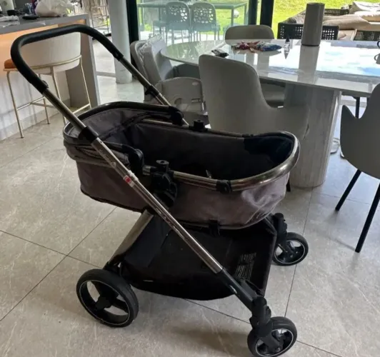 Carrinho de bebê