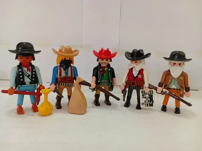 Playmobil Xerife, Delegado e Bandidos do Velho Oeste 1