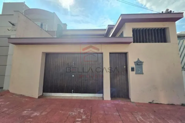 Sobrado à venda na Mooca- 220m2- 3 dormitório- 1 suíte - 3 vagas de garagem