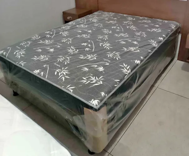 QUEIMA DE ESTOQUE EM CAMA BOX DE CASAL ACOPLADA ESPUMA D28