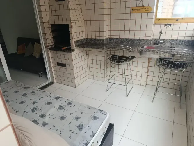 Imóvel para aluguel possui 75 metros quadrados com 2 quartos em Aviação - Praia Grande - S