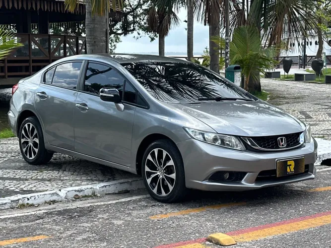 Honda Civic Sedan LXR 2.0 Flexone 16V Aut. 4P 2015
