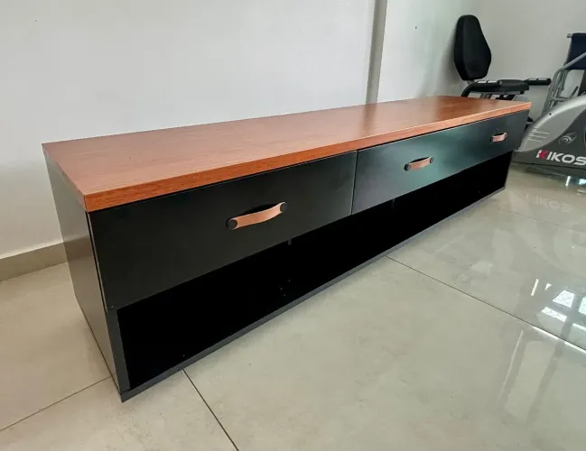 Rack belíssimo da Tok Stok - baixei para R$ 1.000,00