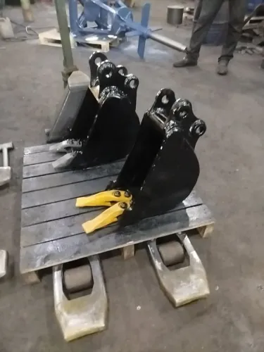 Caçambas para mini escavadeira a partir de 2.000
