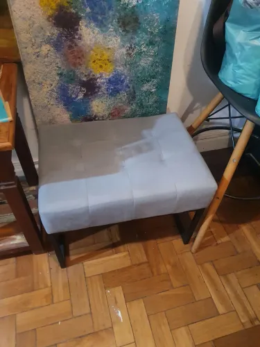 Banqueta estilosa, confortável e charmosa!!