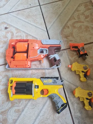 Kit com 5 Brinquedos NERF Blaster