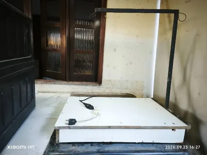 Máquina de cortar isopor
