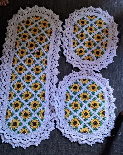 Tapetes de croche bordado