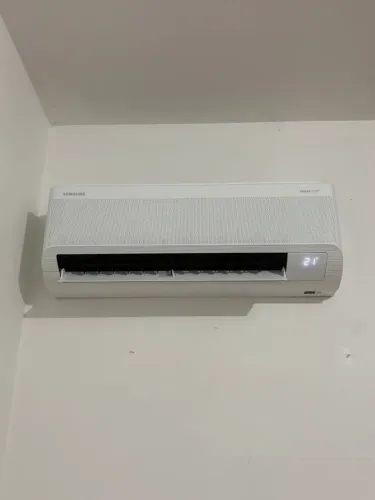 Ar condicionado 