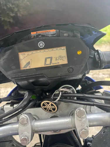 Vendo ou trocó por outra moto más diferença