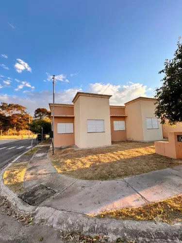Casa em condomínio