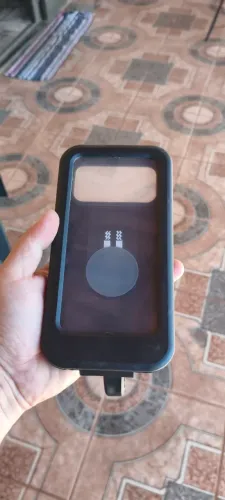 Suporte de celular para moto