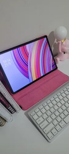 Redmi Pad Pro 12.1Polegadas 8gb RAM 256gb com teclado, mouse, capa e caneta de brinde