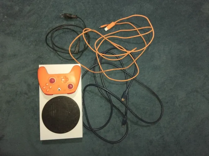 Xbox Series S (+ controle)