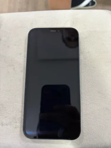 Vendo iPhone 12 128 giga parte de trás trincado e câmera trazeira não funciona