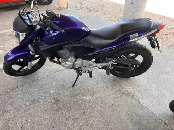 Cb 300r // R$11.500