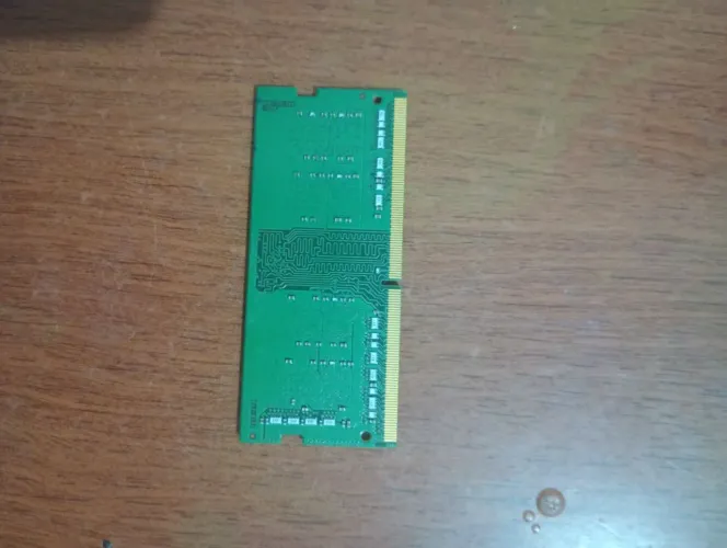 Memória RAM 4GB DDR4 2400 MHz