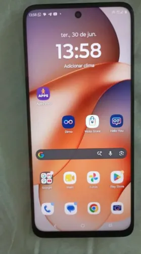 Vendo esse celular moto g15 bem conservado
