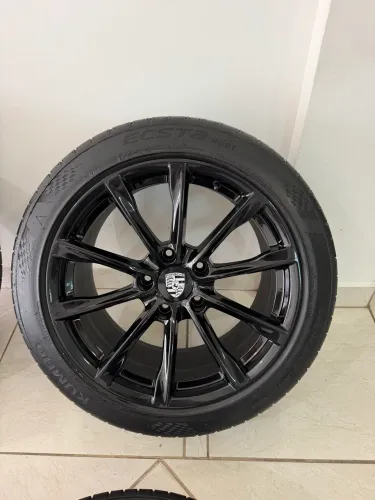 Rodas originais Porsche 718