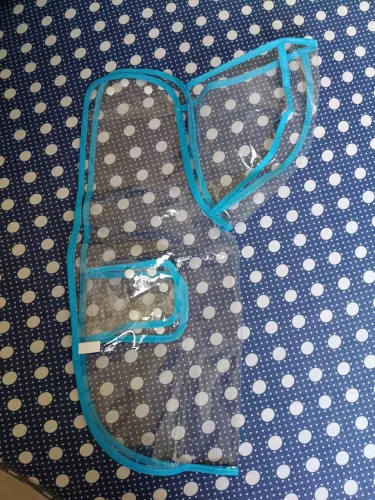 Capa de chuva para cachorro