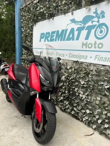 Yamaha Xmax 2021
