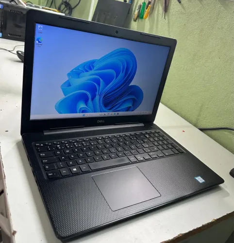Notebook Dell i5 de oitava geração