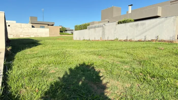 Terreno em Condomínio Fechado | 405m² |
