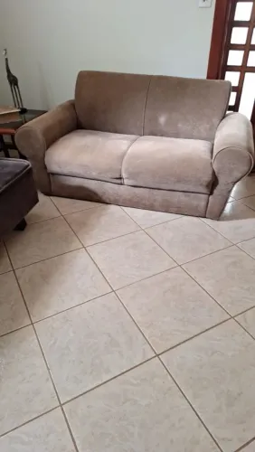 Sofá 2 lugares