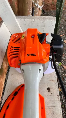 Roçadeira Stihl FS 380 - NOVA 2025