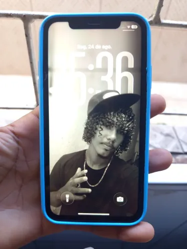 iPhone 11
