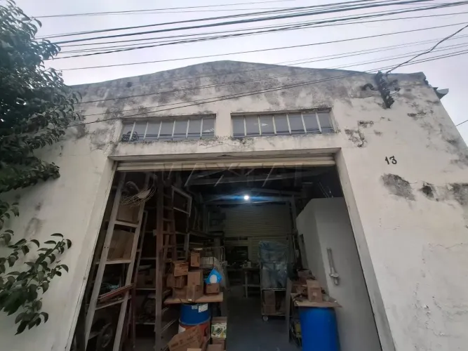 Galpão no Imirim de 200 m² com Mezanino , cozinha e 2 banheiros .