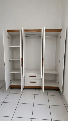 Guarda roupa
