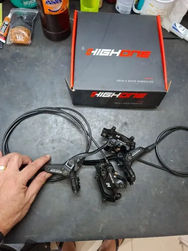 Freio Hidráulico High One para bike USADO
