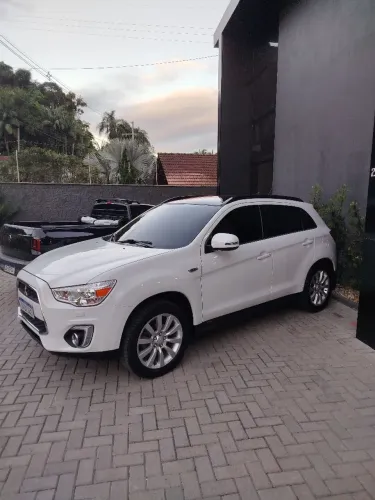 Mitsubishi ASX 2.0 16V 4X4 160cv Aut. 2016