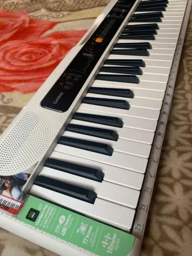 Teclado Casio Casiotone CT-S200 - Semi Novo