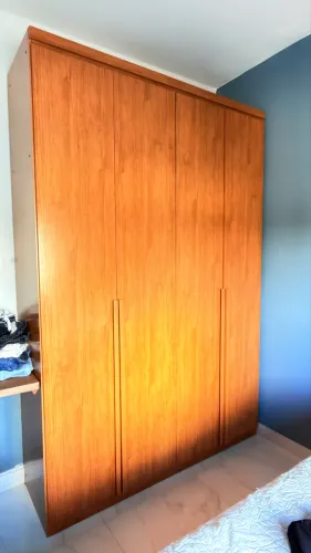 Guarda Roupa