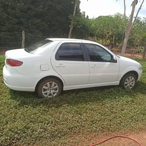 Fiat Siena EL 1.4 MPI Fire Flex 8V 4P 2015