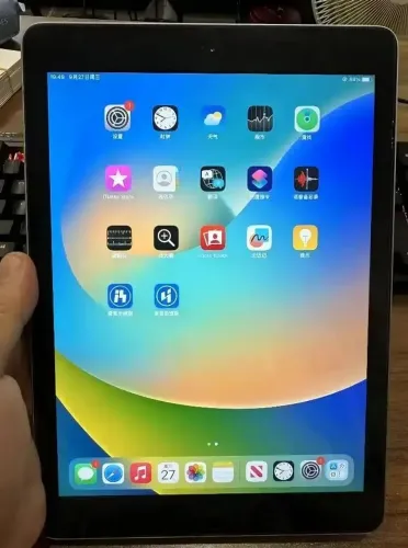 iPad 7 geração 32Gb com caneta Apple original - Troco por Galaxy S23