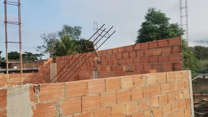 Pedreiro e pintor