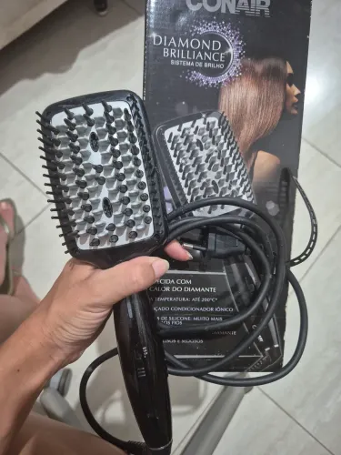 Escova alisadora Conair Diamond Brilliance