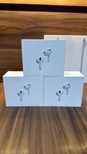 AIR PODS PRO 3