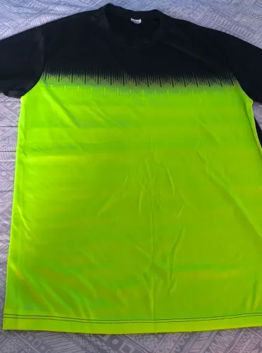 Camisa para academia e caminhada 