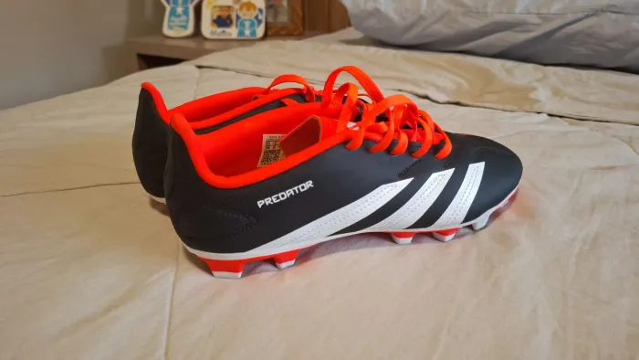 Chuteira predator adidas número 36 original nunca usada